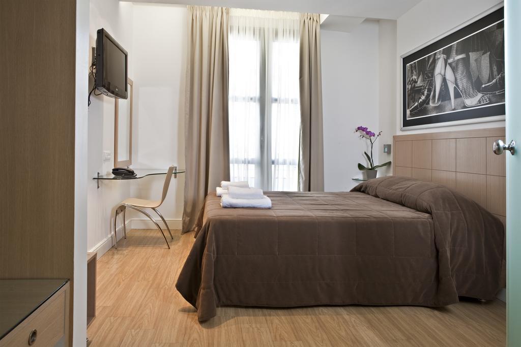 Double Room,1097610330:JPEG