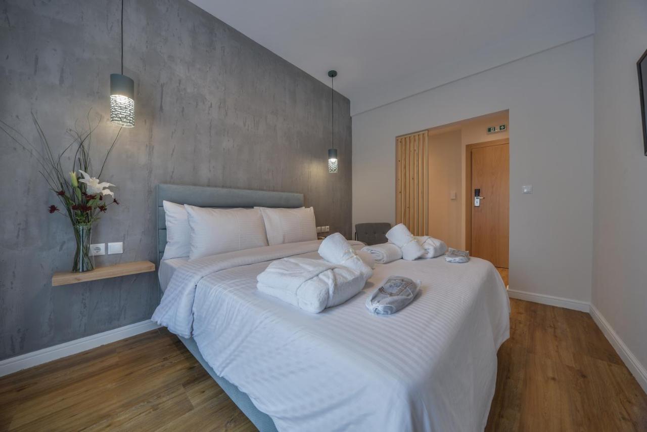 Two-Bedroom Apartment,789660093:JPEG