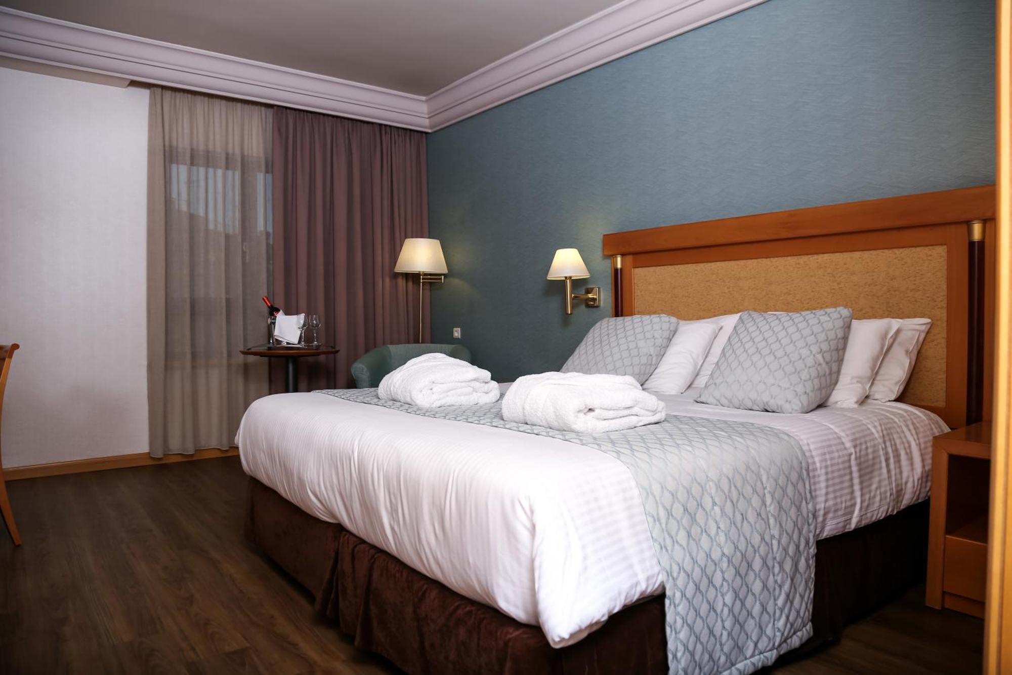 Classic Single Room,1273248424:JPEG