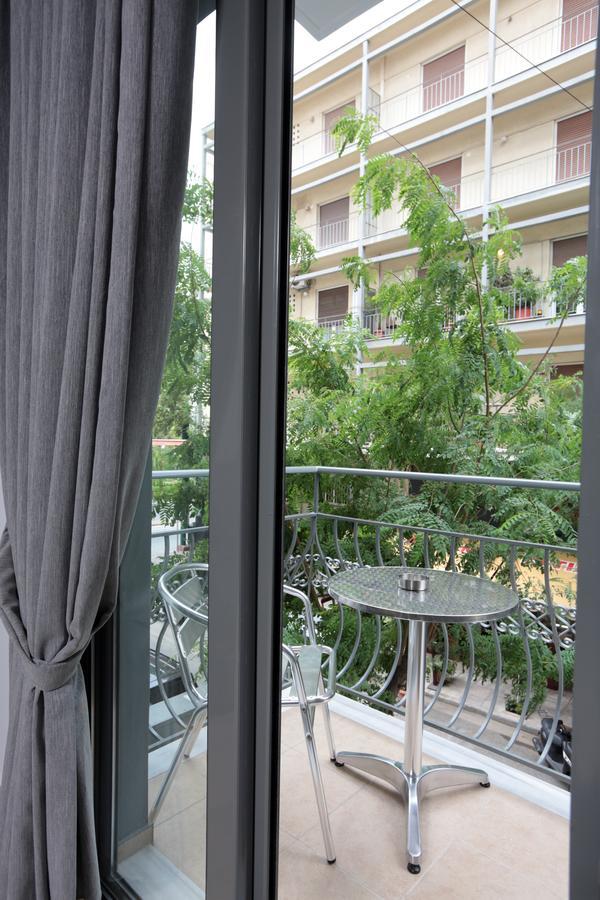 Grand Two-Bedroom Apartment,714381898:JPEG